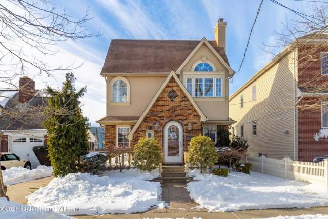 118 Jacques Ave, Staten Island, NY 10306