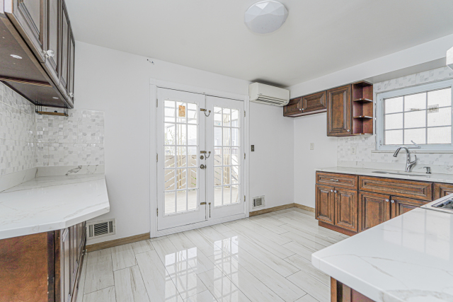 178 Vassar St, Staten Island, NY 10314
