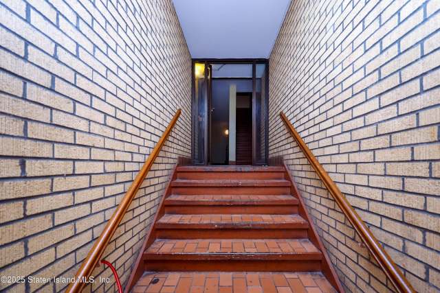 41-37 Parsons Blvd, Queens, NY 11355