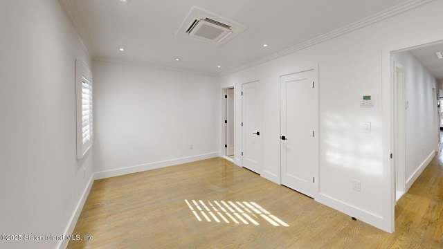 88 Aberdeen St, Brooklyn, NY 11207