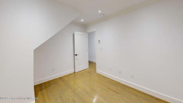 88 Aberdeen St, Brooklyn, NY 11207