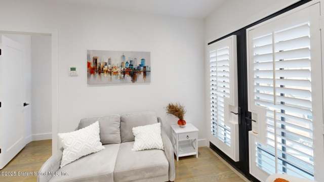 88 Aberdeen St, Brooklyn, NY 11207
