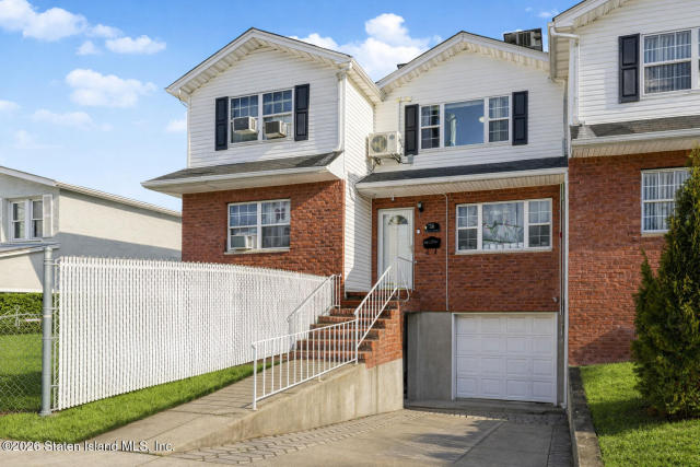 25 Winfield St, Staten Island, NY 10305
