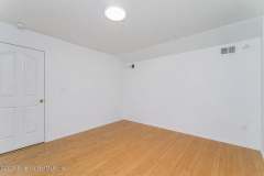 25 Winfield St, Staten Island, NY 10305