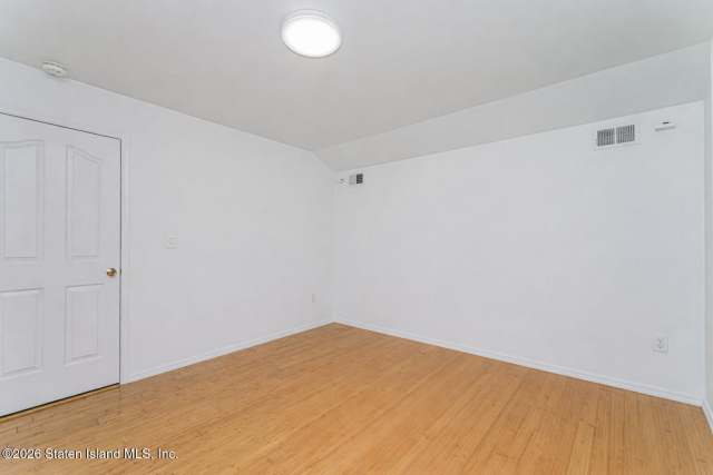 25 Winfield St, Staten Island, NY 10305