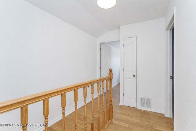 25 Winfield St, Staten Island, NY 10305