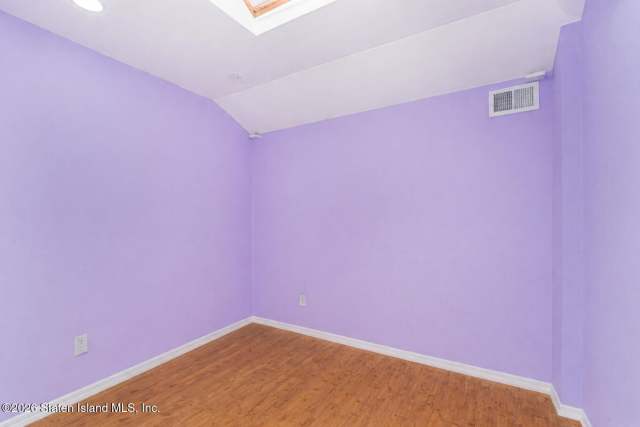 25 Winfield St, Staten Island, NY 10305