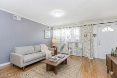 25 Winfield St, Staten Island, NY 10305