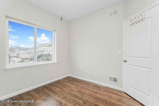 109 Gower St, Staten Island, NY 10314