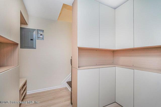 109 Gower St, Staten Island, NY 10314