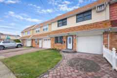 38 Jones St, Staten Island, NY 10314