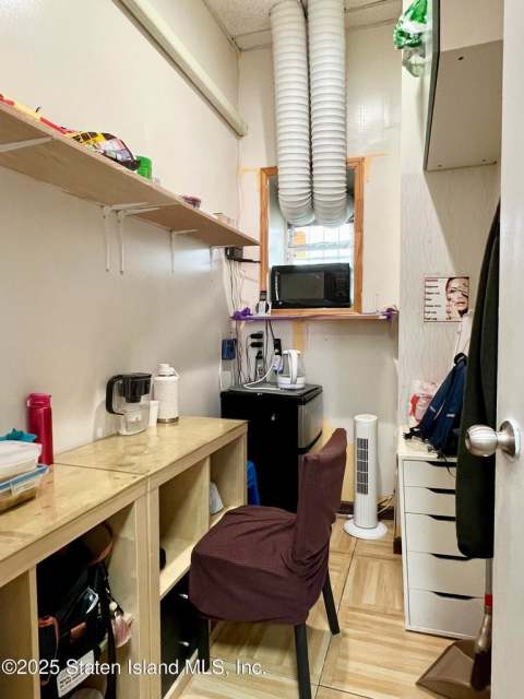 Business -438 Port Richmond Ave, Staten Island, NY 10302