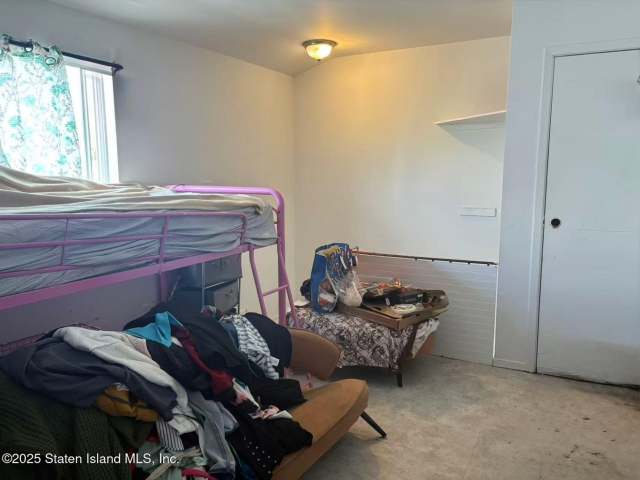 182 Freeborn St, Staten Island, NY 10306