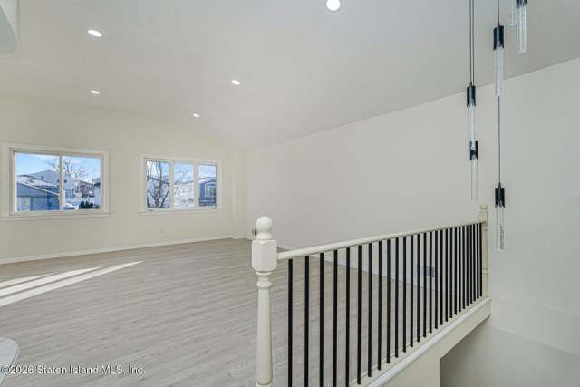 39 Commerce Street,Staten Island,NY,10314