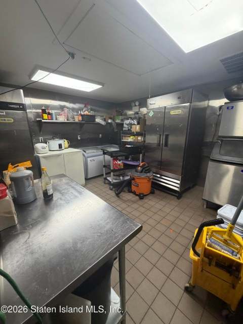Business -278 New Dorp Lane B, Staten Island, NY 10306