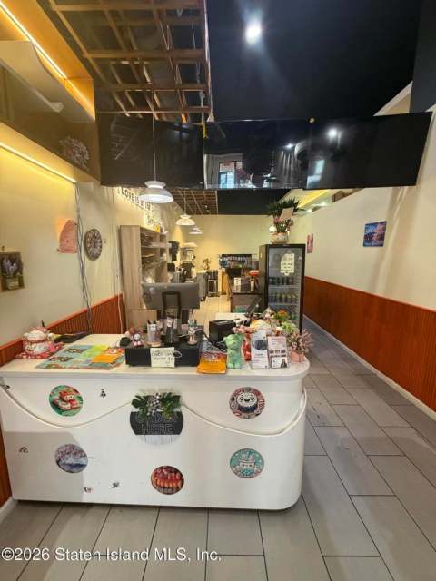 Business -278 New Dorp Lane B, Staten Island, NY 10306