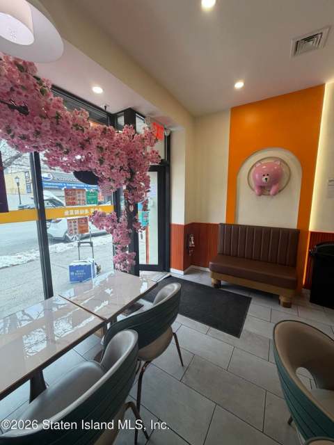 Business -278 New Dorp Lane B, Staten Island, NY 10306