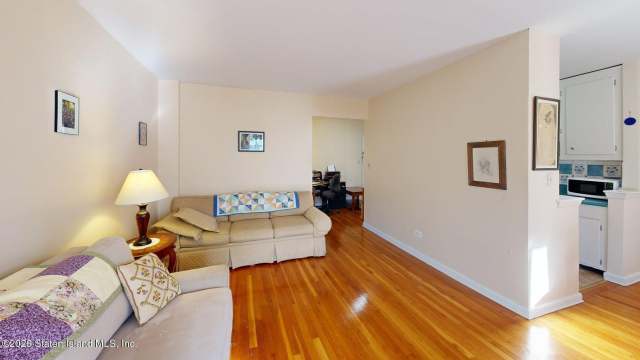 350 Richmond Terrace Ter 5F, Staten Island, NY 10301