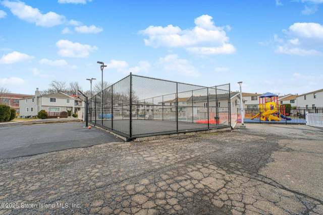 448-2 Caswell Ave, Staten Island, NY 10314