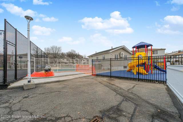 448-2 Caswell Ave, Staten Island, NY 10314