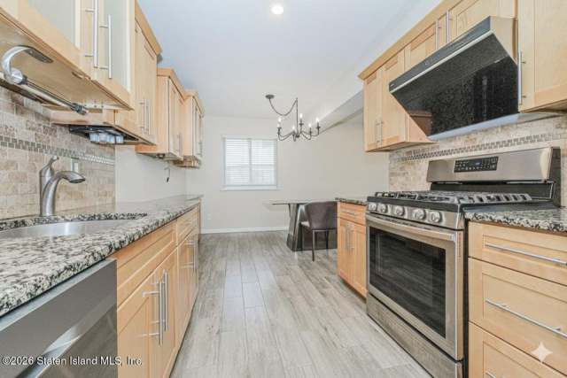 448-2 Caswell Ave, Staten Island, NY 10314
