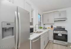 416 Westervelt Ave, Staten Island, NY 10301