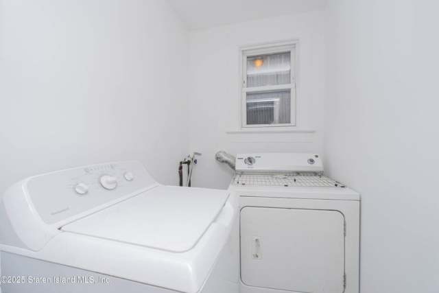 416 Westervelt Ave, Staten Island, NY 10301