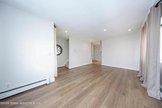 314 Harold St, Staten Island, NY 10314