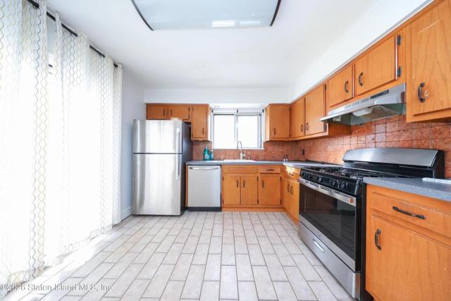 314 Harold St, Staten Island, NY 10314