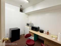 Business -293 New Dorp Ln, Staten Island, NY 10306