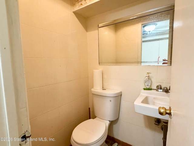 Business -293 New Dorp Ln, Staten Island, NY 10306