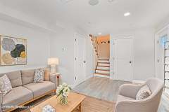 10 Wandel Ave, Staten Island, NY 10304