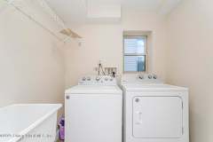 10 Wandel Ave, Staten Island, NY 10304