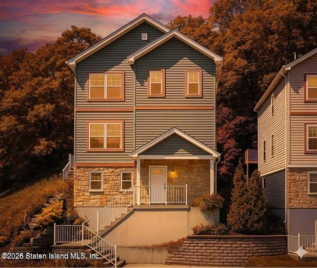 10 Wandel Ave, Staten Island, NY 10304