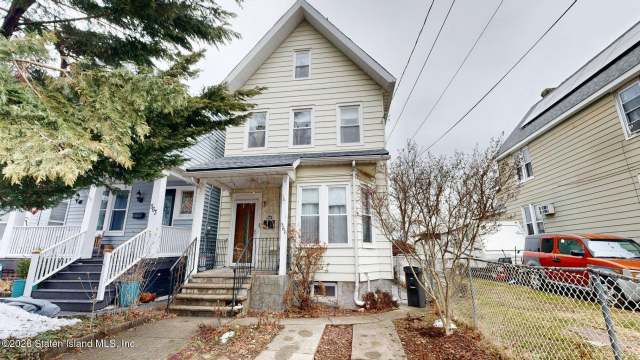 561 Delafield Ave, Staten Island, NY 10310