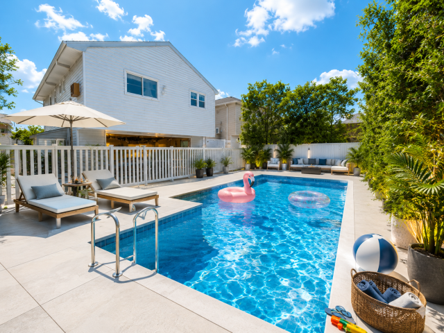 8 Brandis Ave, Staten Island, NY 10312