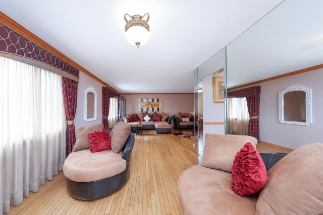 8 Brandis Ave, Staten Island, NY 10312
