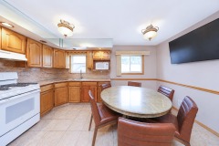 8 Brandis Ave, Staten Island, NY 10312