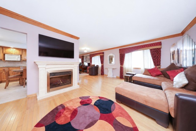 8 Brandis Ave, Staten Island, NY 10312