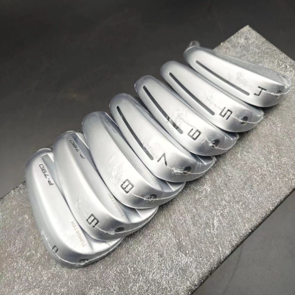 Taylormade P∙790 Irons Silver fourth generation,