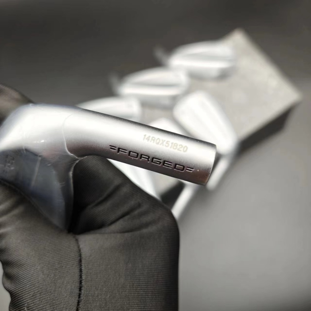 Taylormade P∙790 Irons Silver fourth generation,