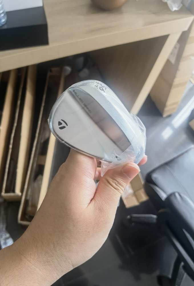 MG4 Wedges
