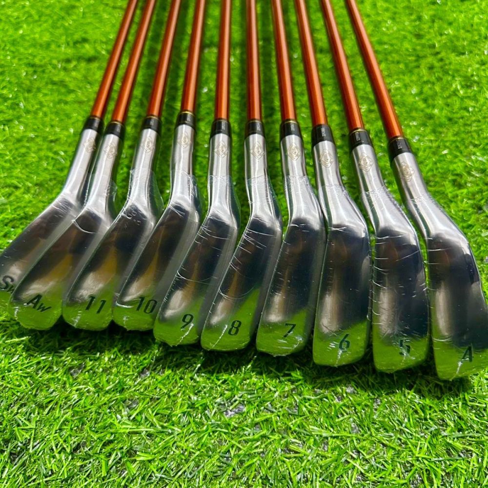 Honma-09 Irons 4-star