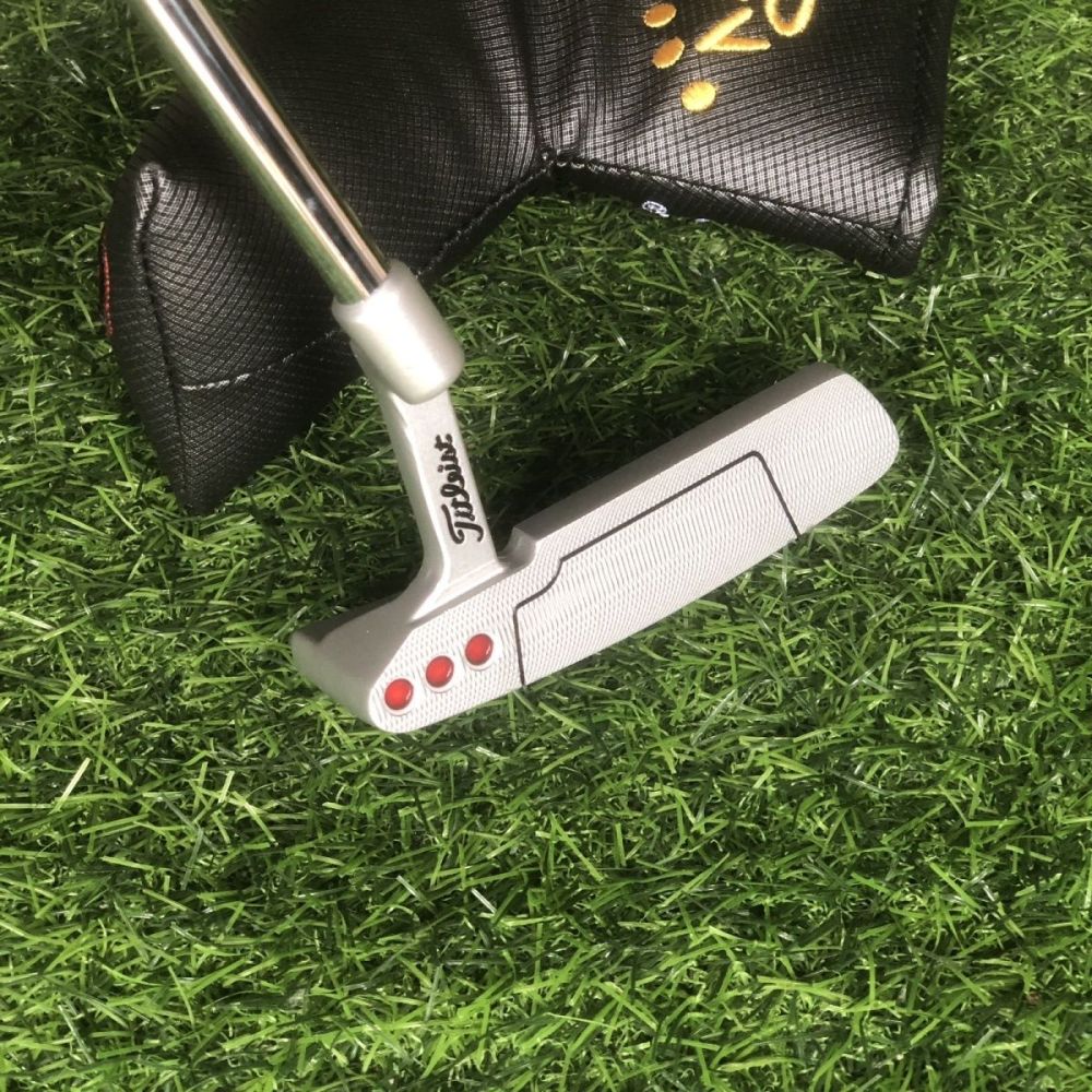 Left hand putter 1
