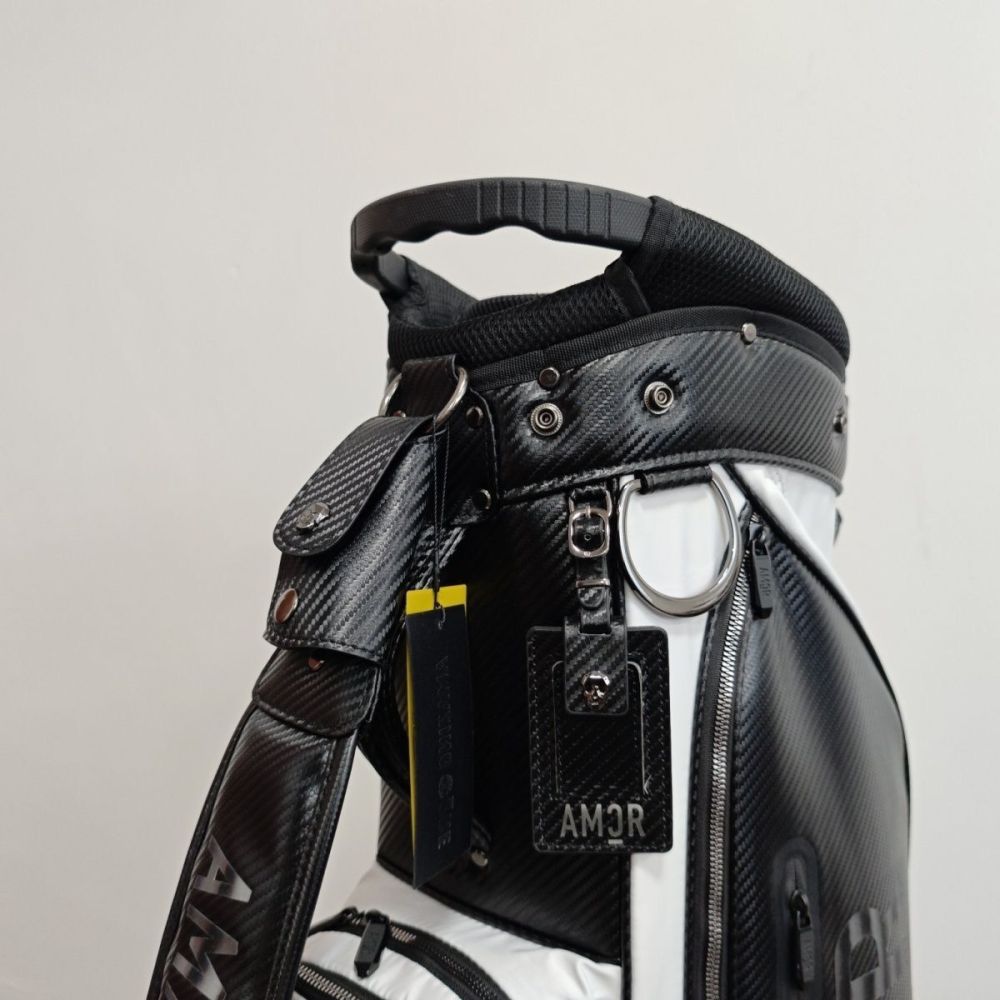 AMCR-1
