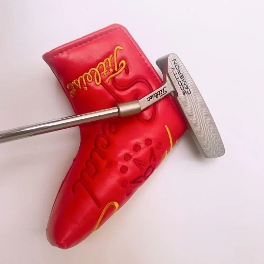 23 Scotty Cameron Putter