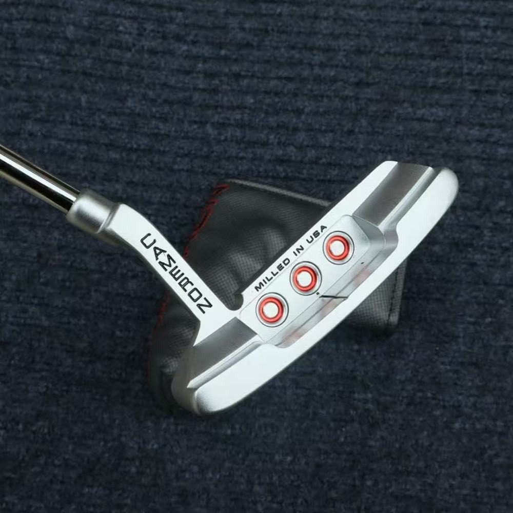 18 Scotty Cameron Putter