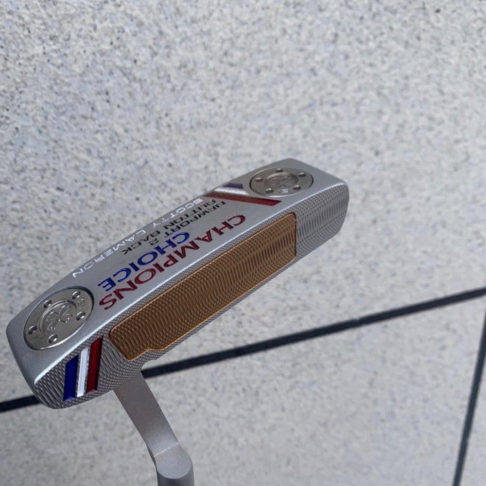 13 Scotty Cameron Putter
