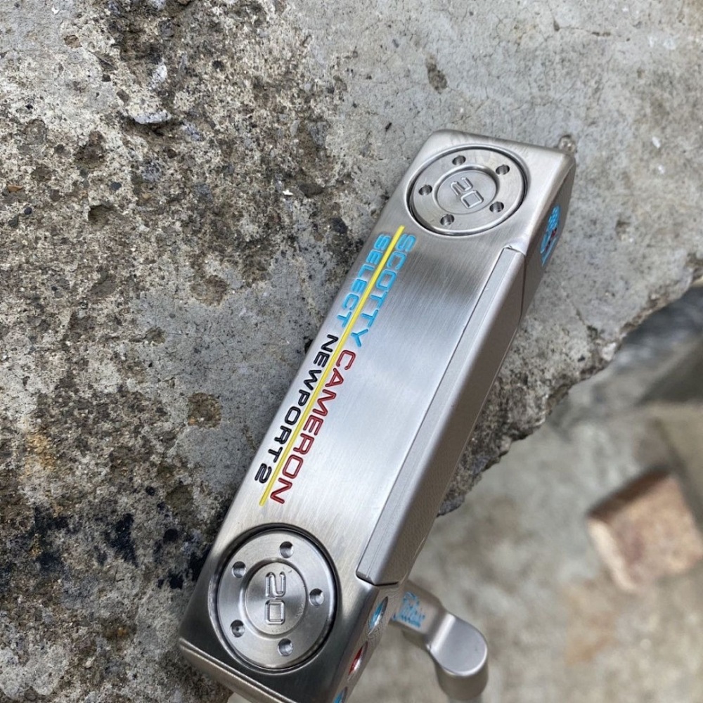 17 Scotty Cameron Putter
