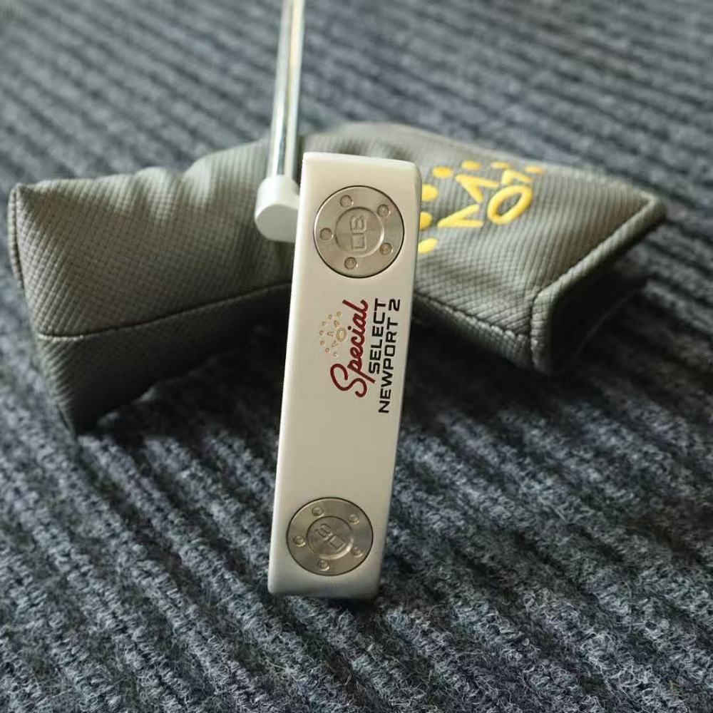 18 Scotty Cameron Putter